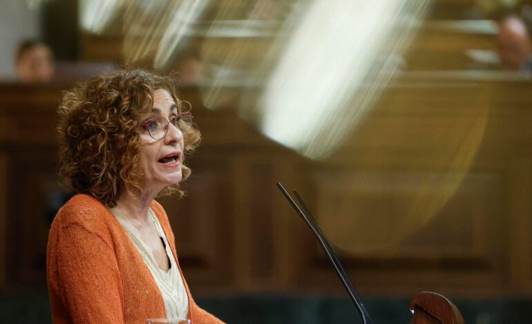 Montero dice que Sánchez «tuvo todas las posibilidades en su cabeza» tras conocer el informe de la UCO que señala a Cerdán