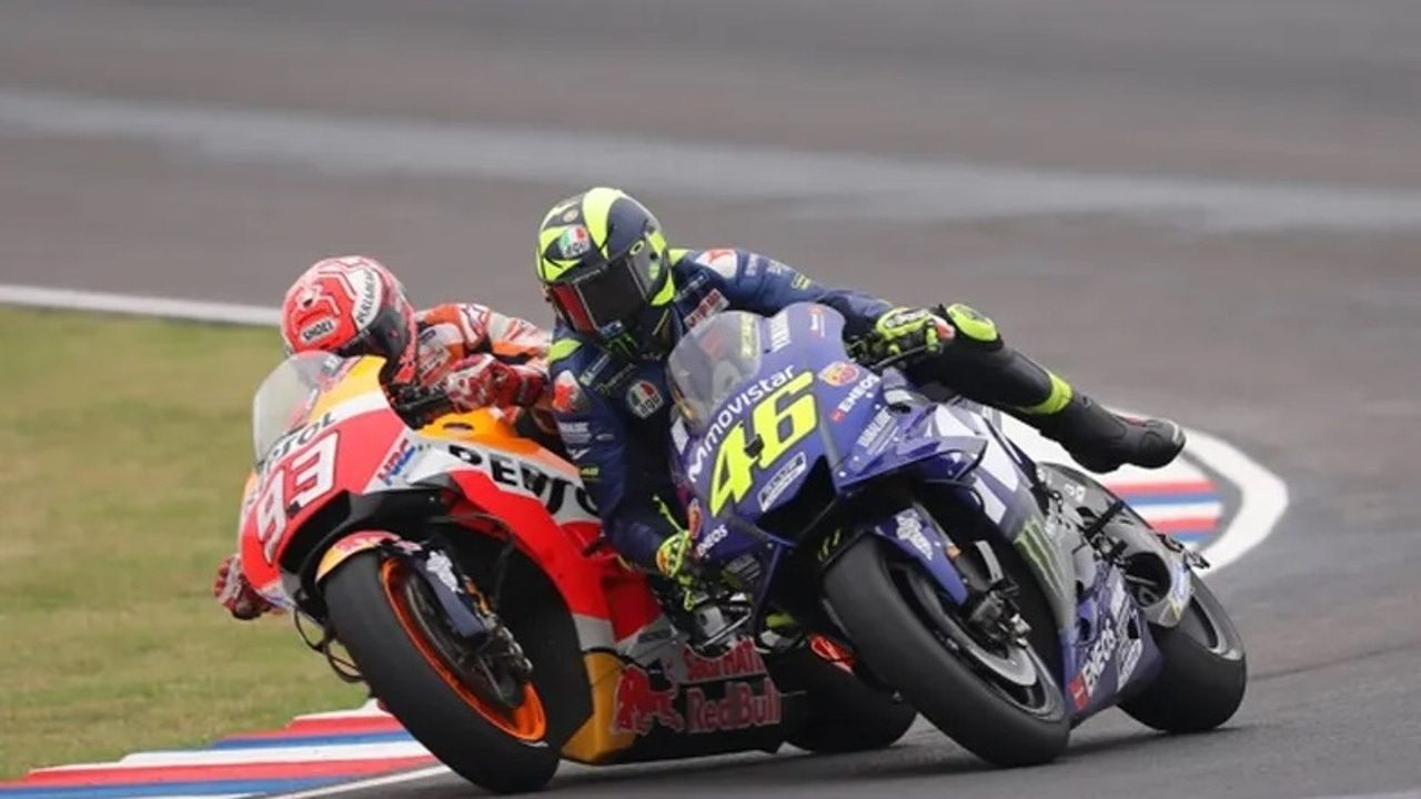 ¿Es Rossi el causante de la guerra entre Márquez y los italianos en MotoGP?