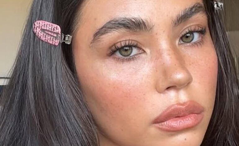 Las máscaras de cejas con color que tiñen, rellenan y fijan en un segundo