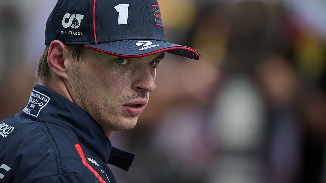 El alentador mensaje de Verstappen para la salida del GP de España: «Tres en paralelo…»