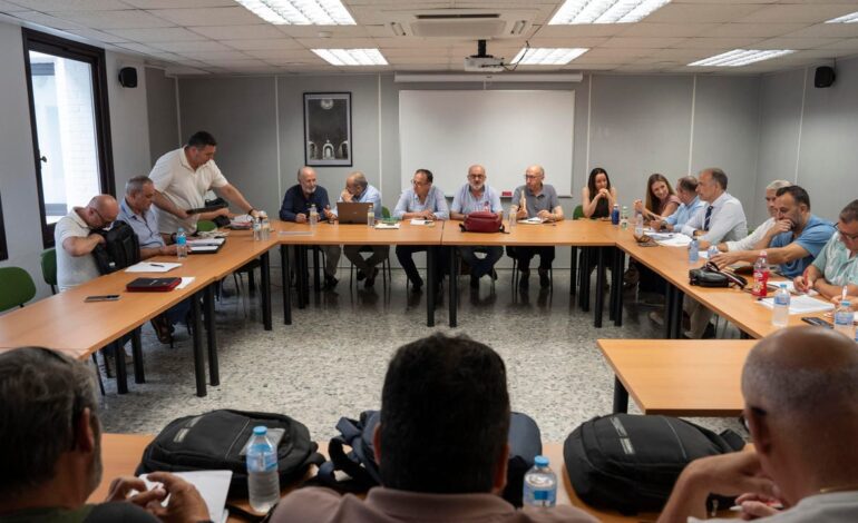 cortes en los accesos a los astilleros pese al preacuerdo para desconvocarla