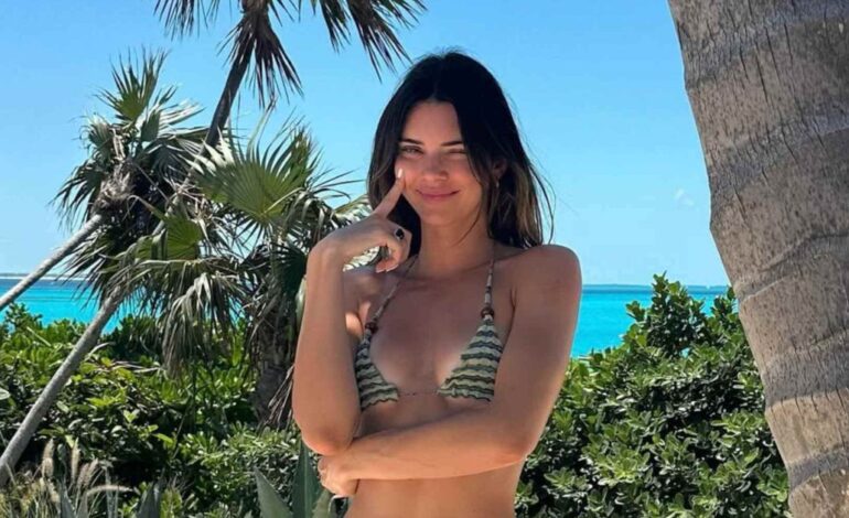 estos son los tres tops de bikini que más os favorecen y los tres que menos, según una experta