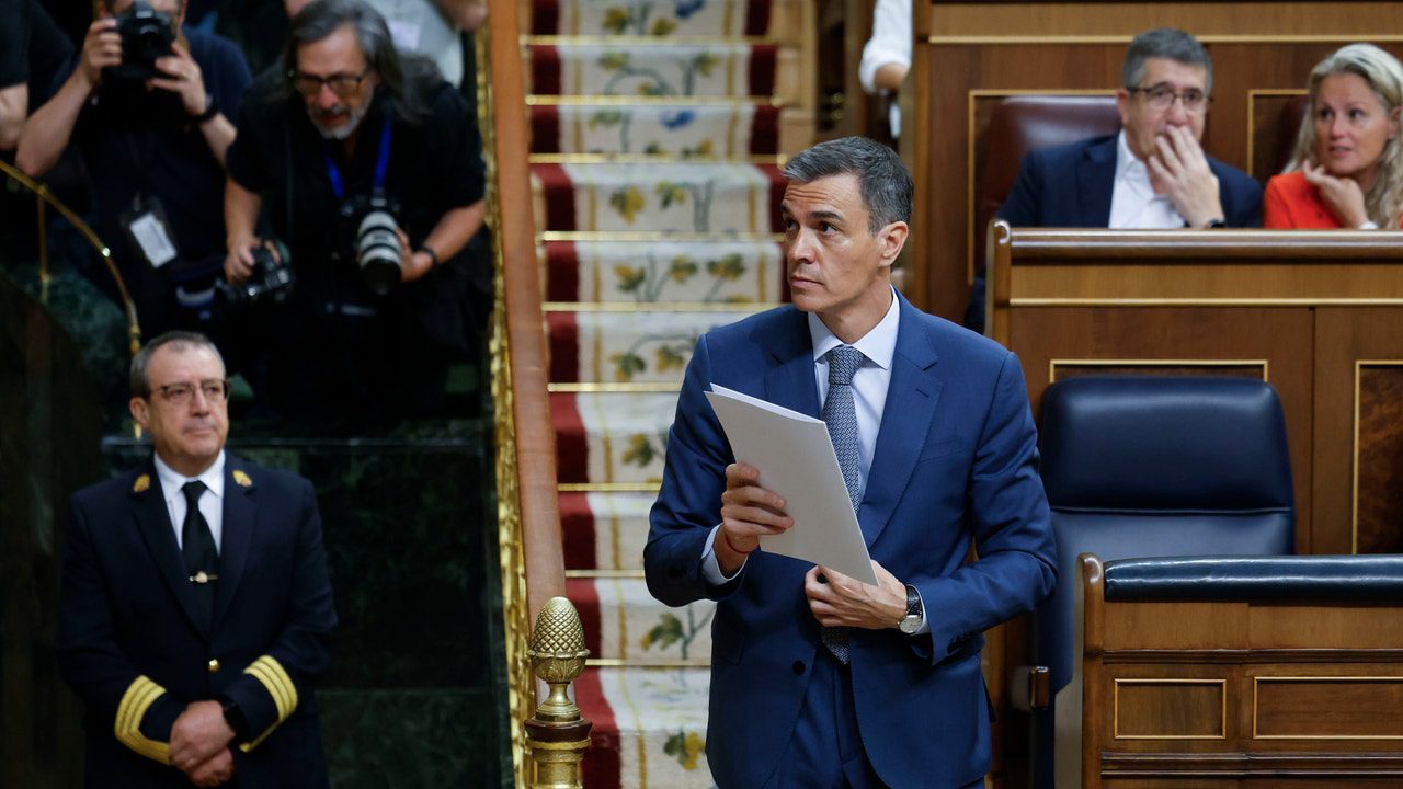 Sánchez logra un balón de oxígeno en la víspera de una semana clave entre la corrupción y la cumbre de la OTAN con Trump presente