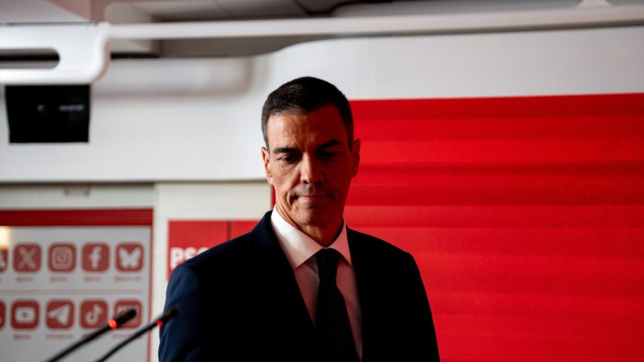 El PSOE gana tiempo con el aval de ERC a la espera de la declaración de Santos Cerdán