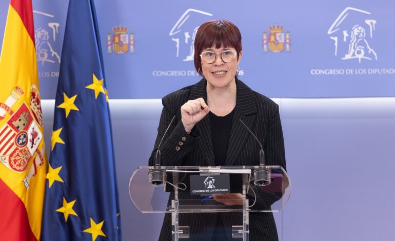 Més-Compromís aprueba la salida de la diputada Àgueda Micó de Sumar y su pase al Grupo Mixto