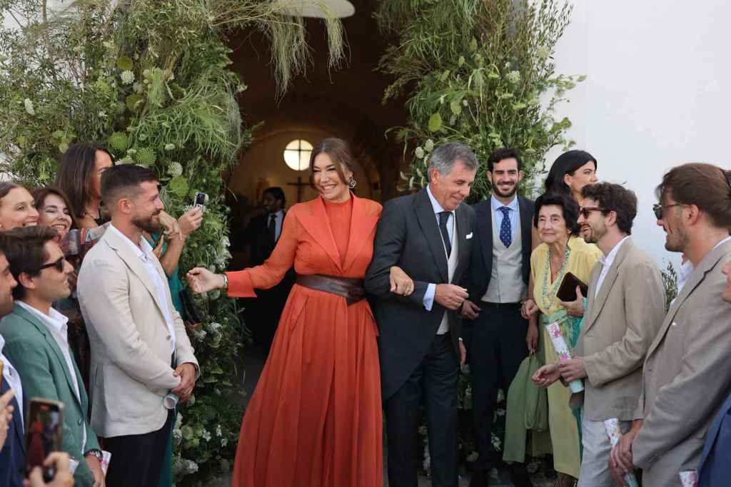 El Raquel Revuelta está buscando el matrimonio de su hija, Claudia Ula, con Vicentte Benítez en Cádiz 