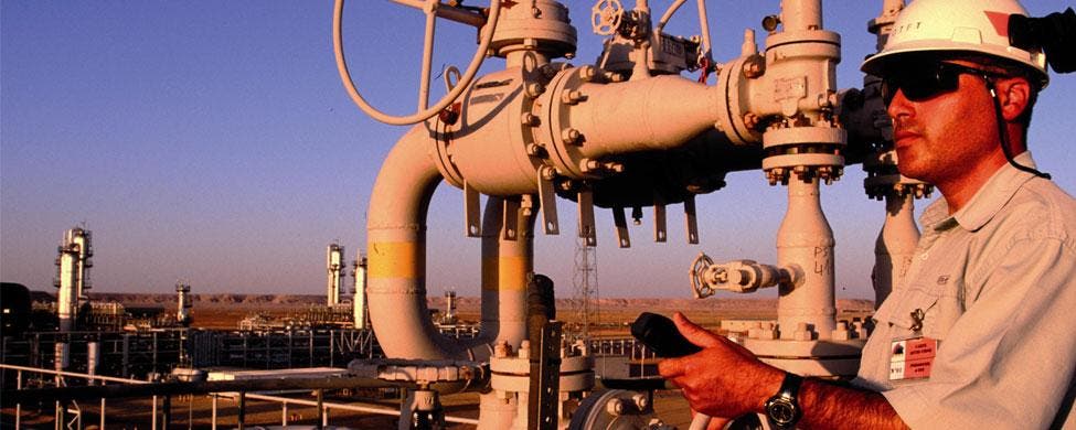Repsol e Indra y el sector turístico, cara y cruz en Bolsa