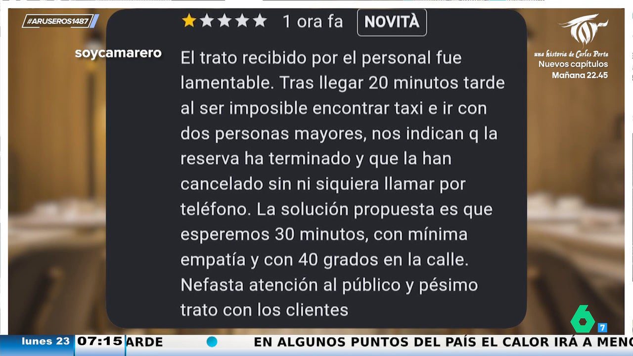Un restaurante deja en la calle con 40 grados a un grupo de comensales (dos de ellos, ancianos) por llegar 20 minutos tarde