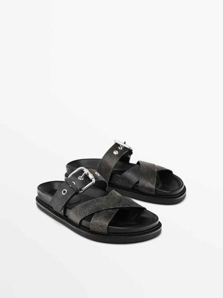 Sandalias cruzadas hechas en 