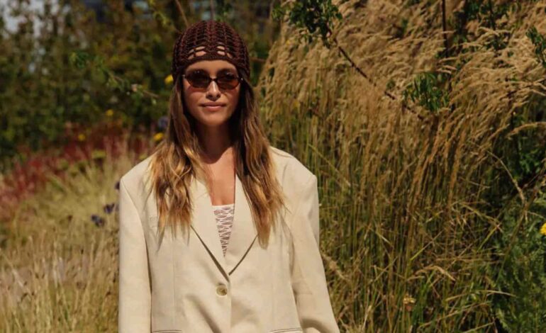 El secreto mejor guardado de las rebajas de verano de Stradivarius es el accesorio favorito del street style por solo 6 euros