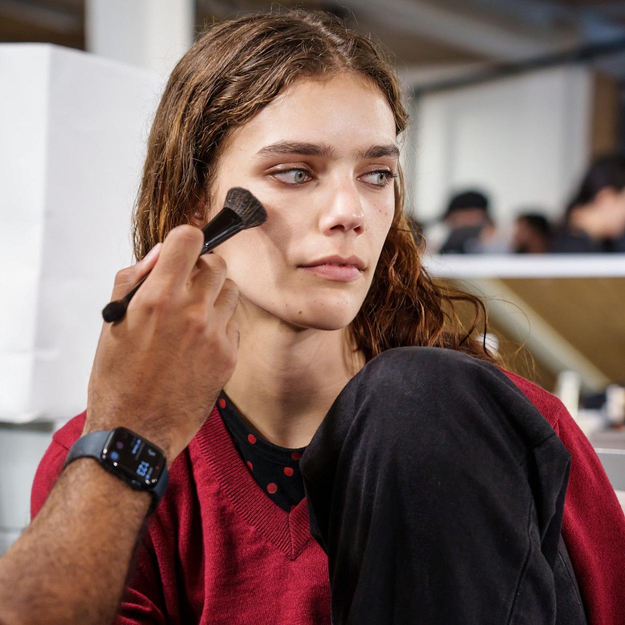 Un maquillador cuenta cómo elegir el maquillaje según tu subtono de piel y acertar seguro