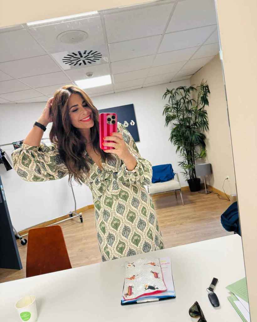 Nuria Roca con un vestido boho de Vogana