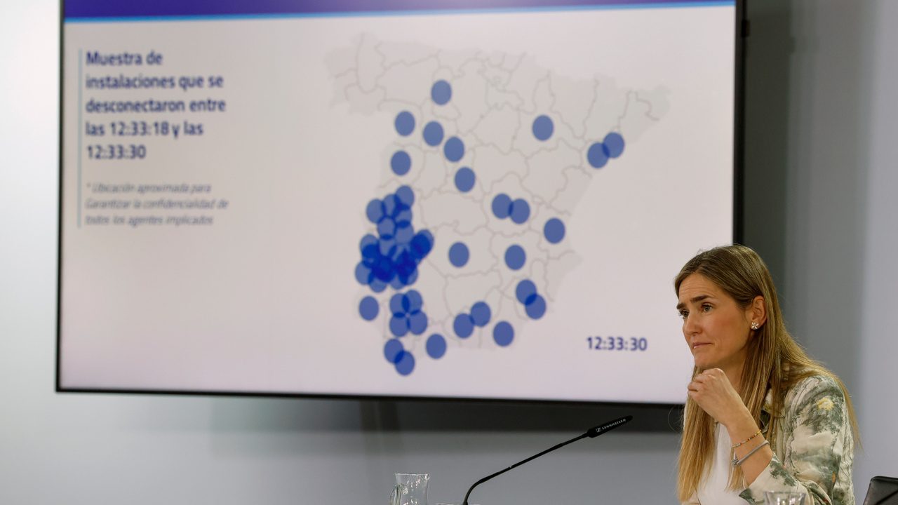 El Gobierno achaca a la falta de absorción de la tensión de algunas centrales el apagón del 28 de abril