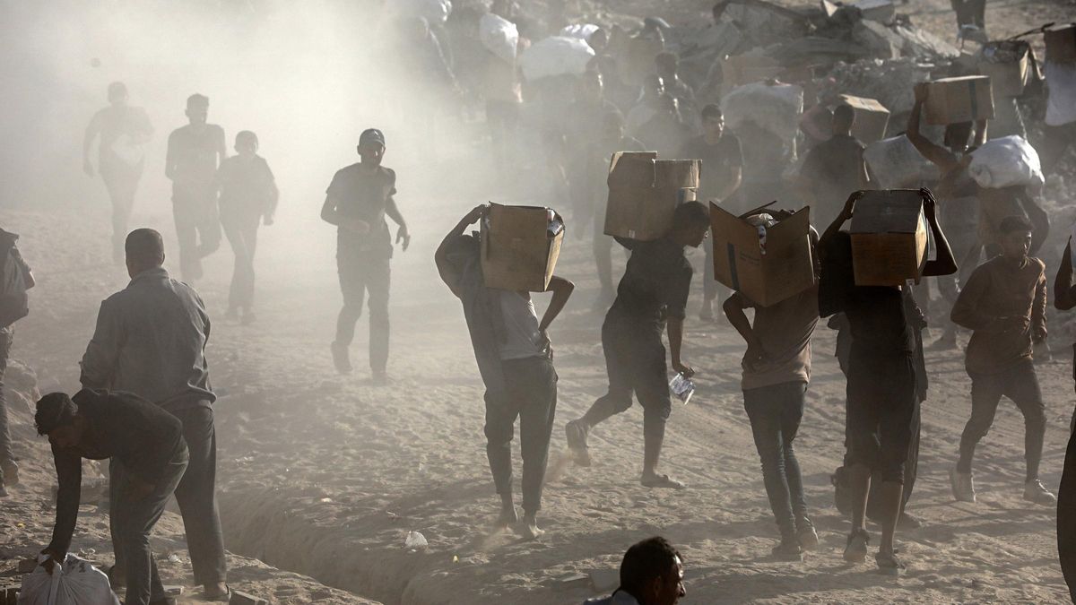 Más de 130 muertos por hambre en Gaza, incluidos cerca de 90 niños, en plena ofensiva de Israel