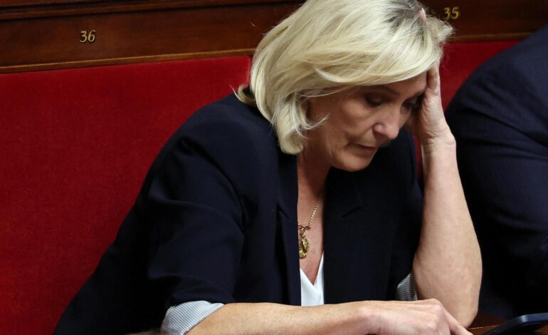 La Policía francesa registra la sede del partido de Marine Le Pen por posible financiación ilegal