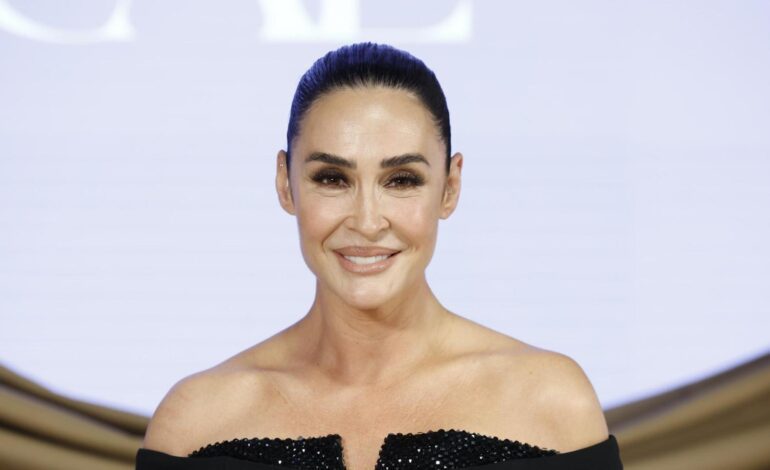 Las gafas masculinas de Vicky Martín Berrocal son la inspiración ‘glam’ que toda mujer necesita