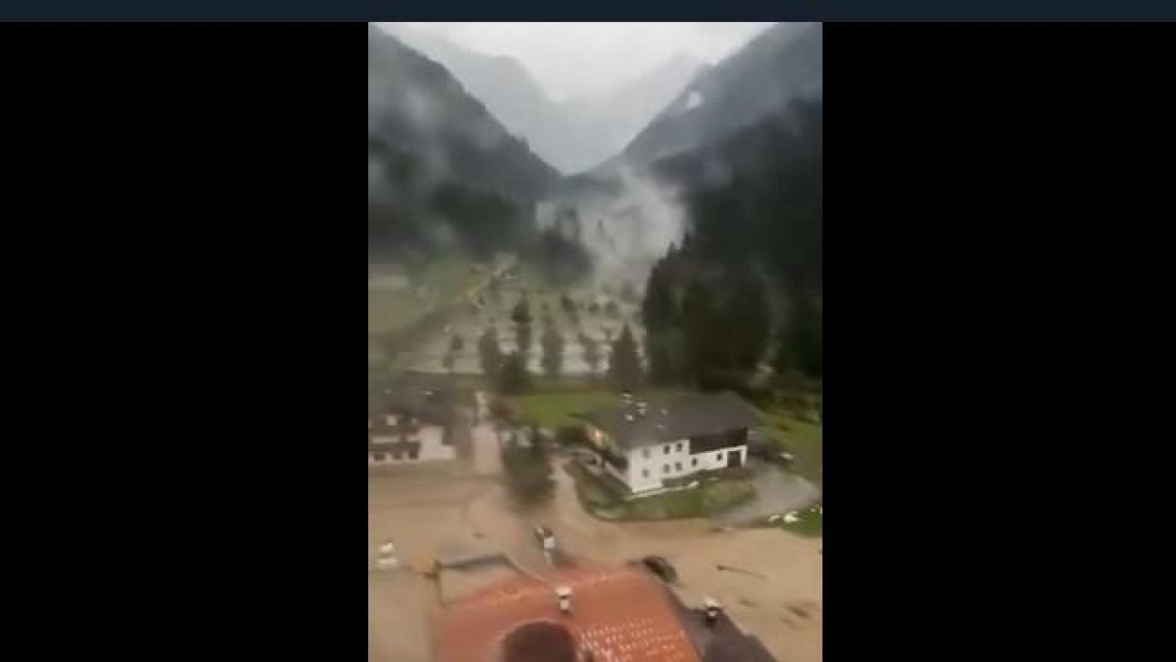 Más de 100 personas atrapadas en los Alpes por deslizamientos de tierra tras una fuerte tormenta en plena ola de calor