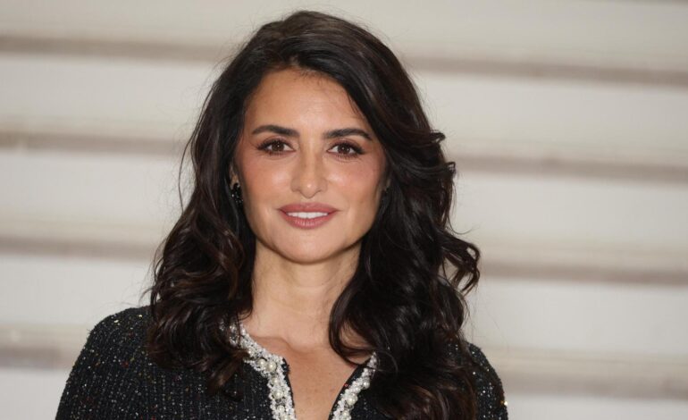 todos las ‘celebs’ que han asistido al desfile en París