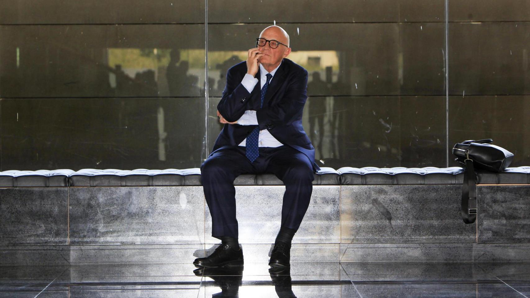 Oliu analiza la opa del BBVA en Alicante y asegura que no ve posibilidad de éxito si no cambian las condiciones