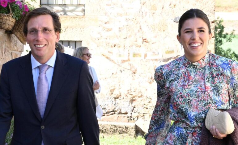 José Luis Martínez-Almeida y Teresa Urquijo ya tienen fecha para el bautizo de su hijo, Lucas
