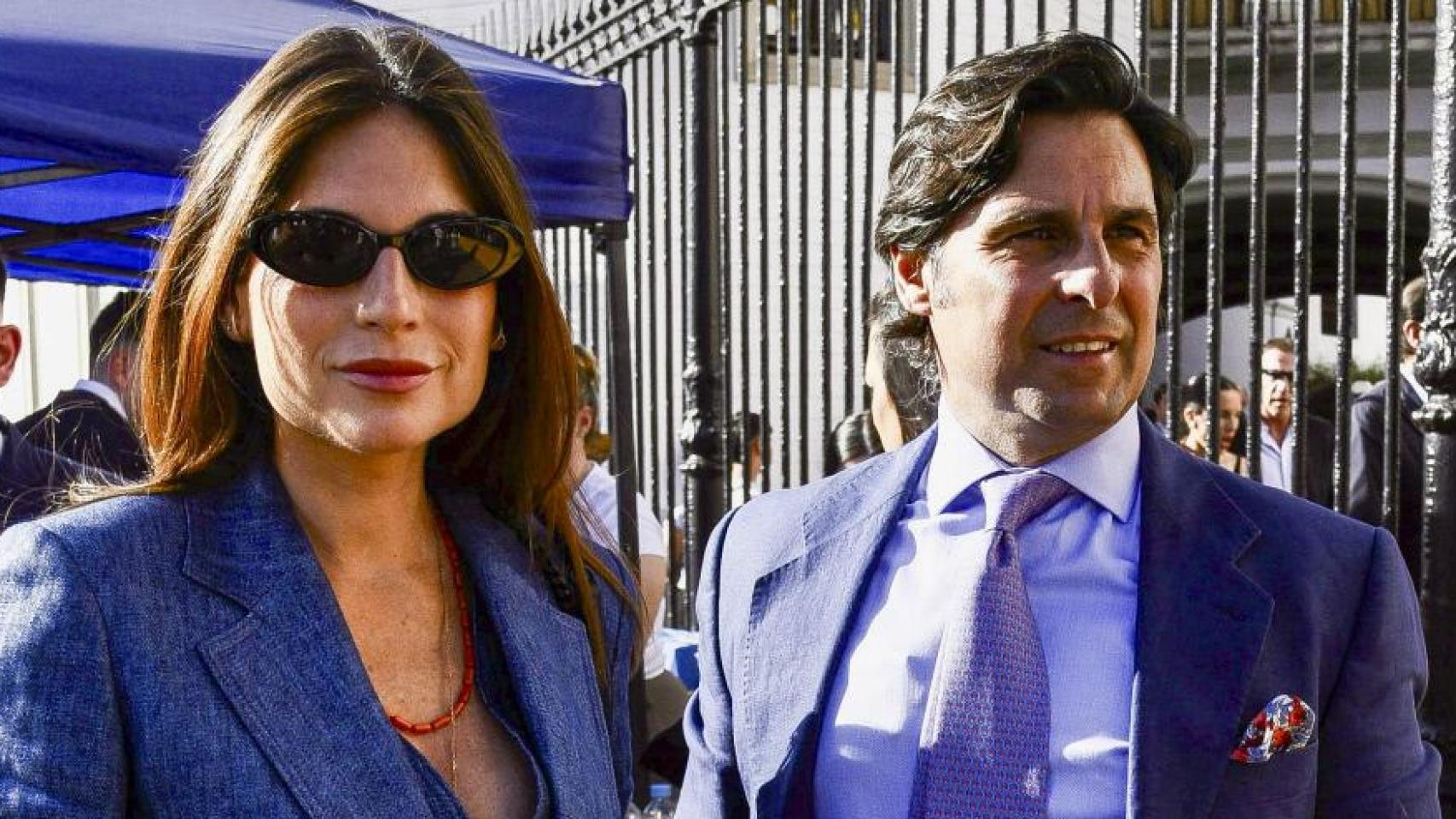 Feroces críticas a Francisco Rivera y Lourdes Montes tras irse de vacaciones sin su hijo de tres meses: la imagen eliminada