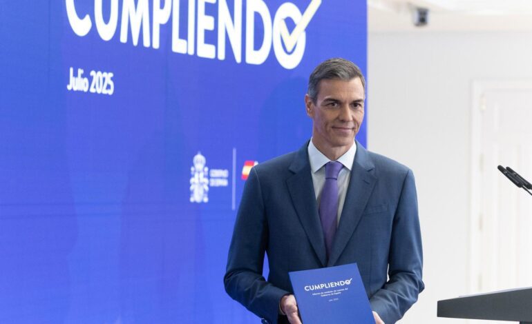 Sánchez llena de medias verdades su relato económico y omite la tendencia a la baja de la que ya alertan los analistas