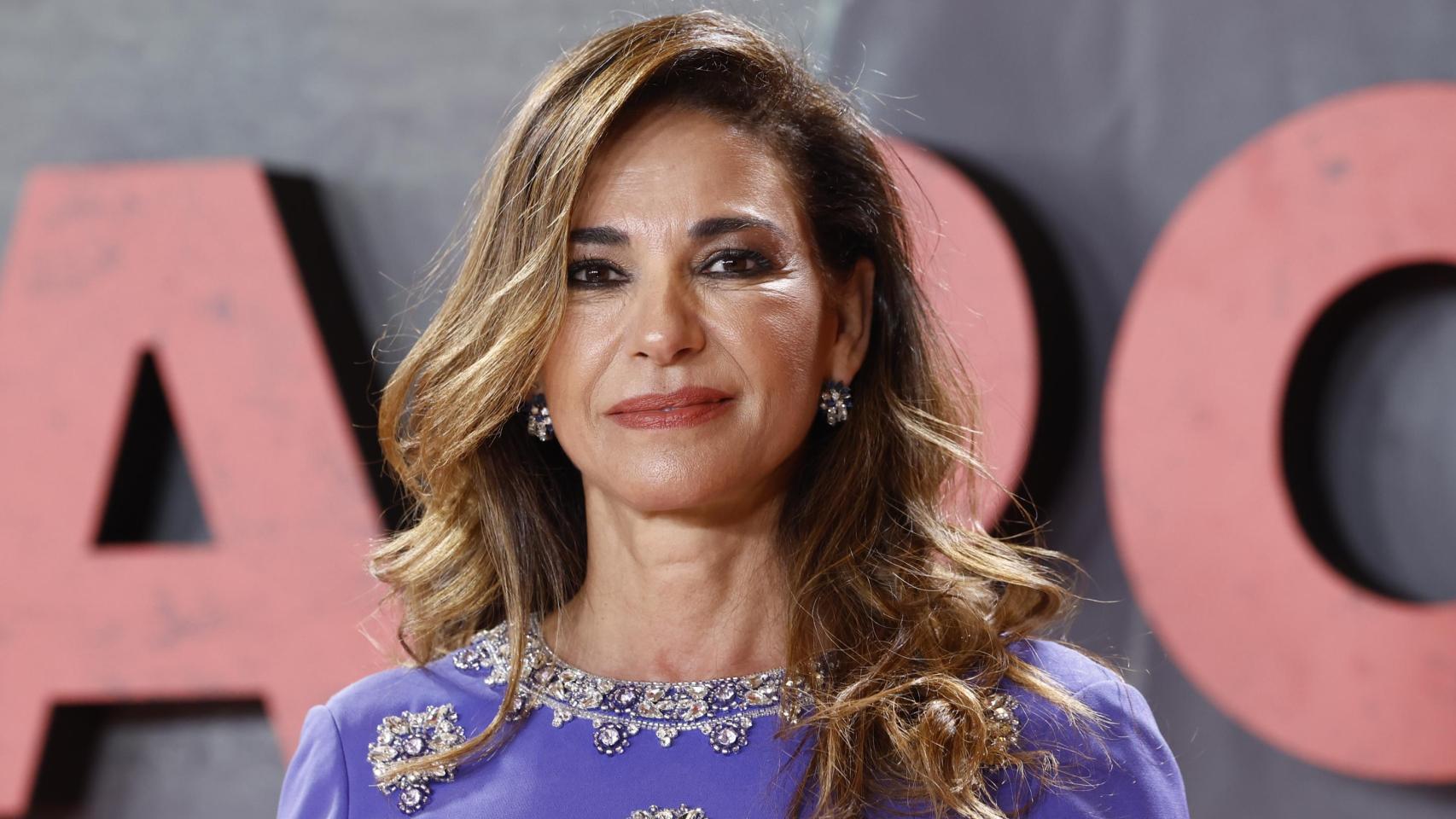 Mariló Montero gana (una vez más) el premio a la más elegante con este conjunto de falda de tul y blusa satinada
