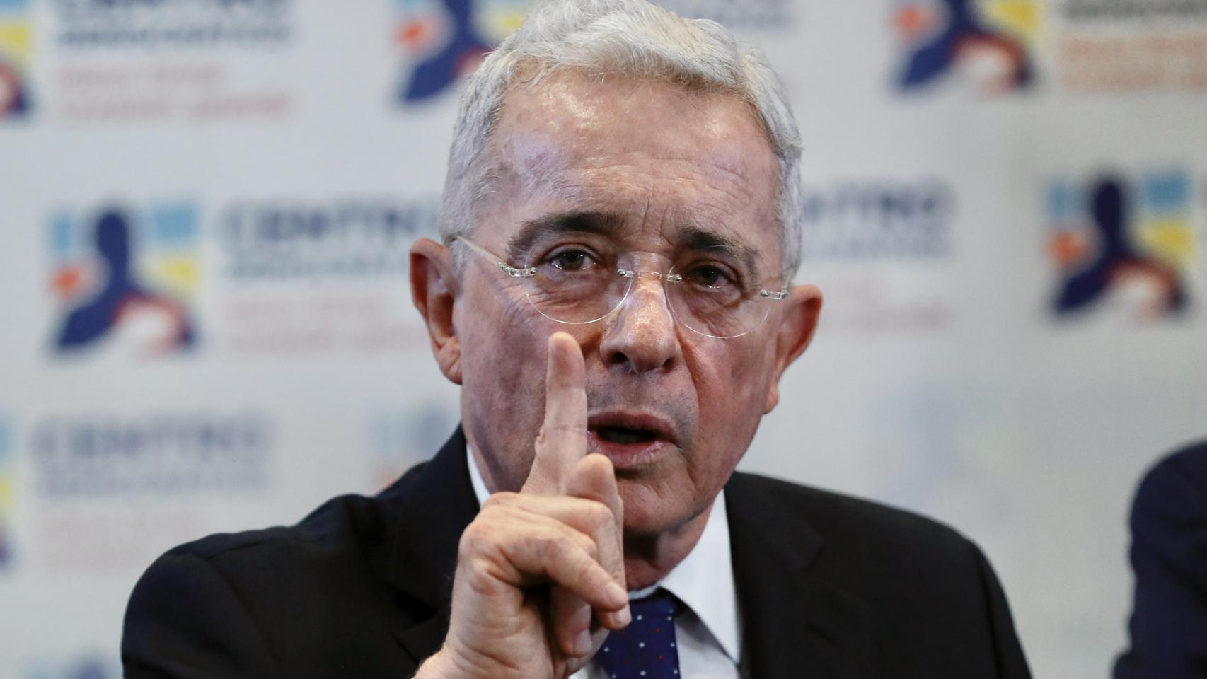 El expresidente colombiano, Álvaro Uribe, declarado culpable de abuso procesal y soborno a testigos