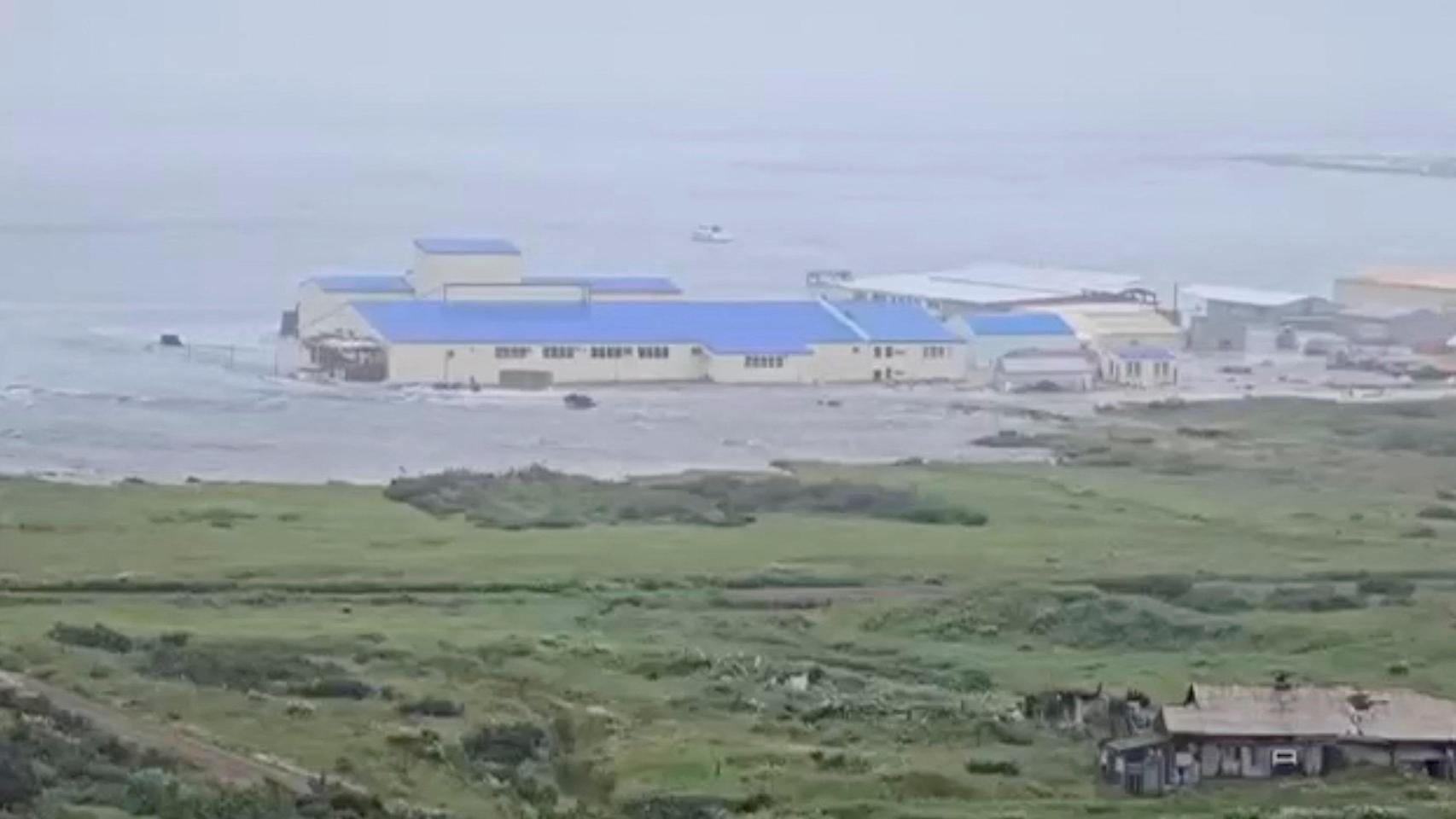 Los vídeos del terremoto en Kamchatka (Rusia) y las primeras olas del tsunami en Japón y Hawái (EEUU)