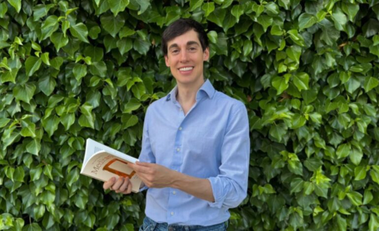 Ignacio Mateos publica su libro ‘Meditarte’: «Tenemos que utilizar las tecnologías nosotros y que no nos utilicen a nosotros»