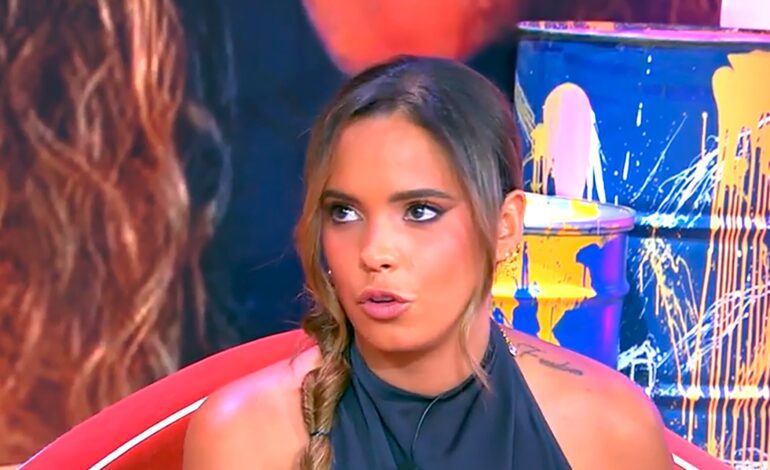 Gloria Camila responde a las acusaciones de la hermana de Michu: «Está faltando al respeto»