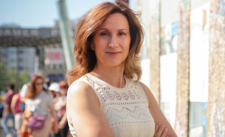 Paloma Sánchez-Garnica: «Los totalitarismos no hacen ruido y luego no puedes reaccionar, como pasó con el nazismo»