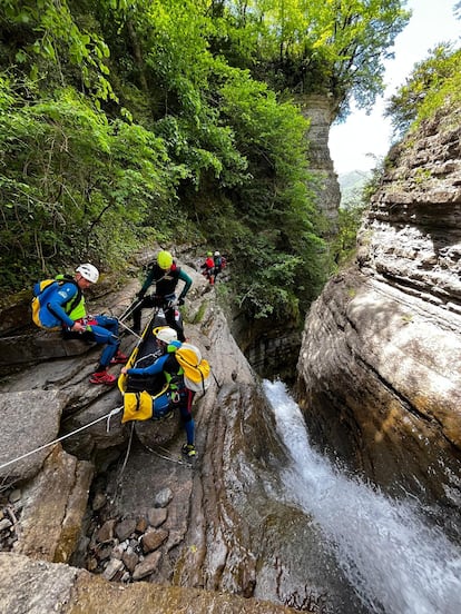 Grupo de rescate e intervención de montaña (Greim) de la Guardia Civil a Huesca (Aragón).