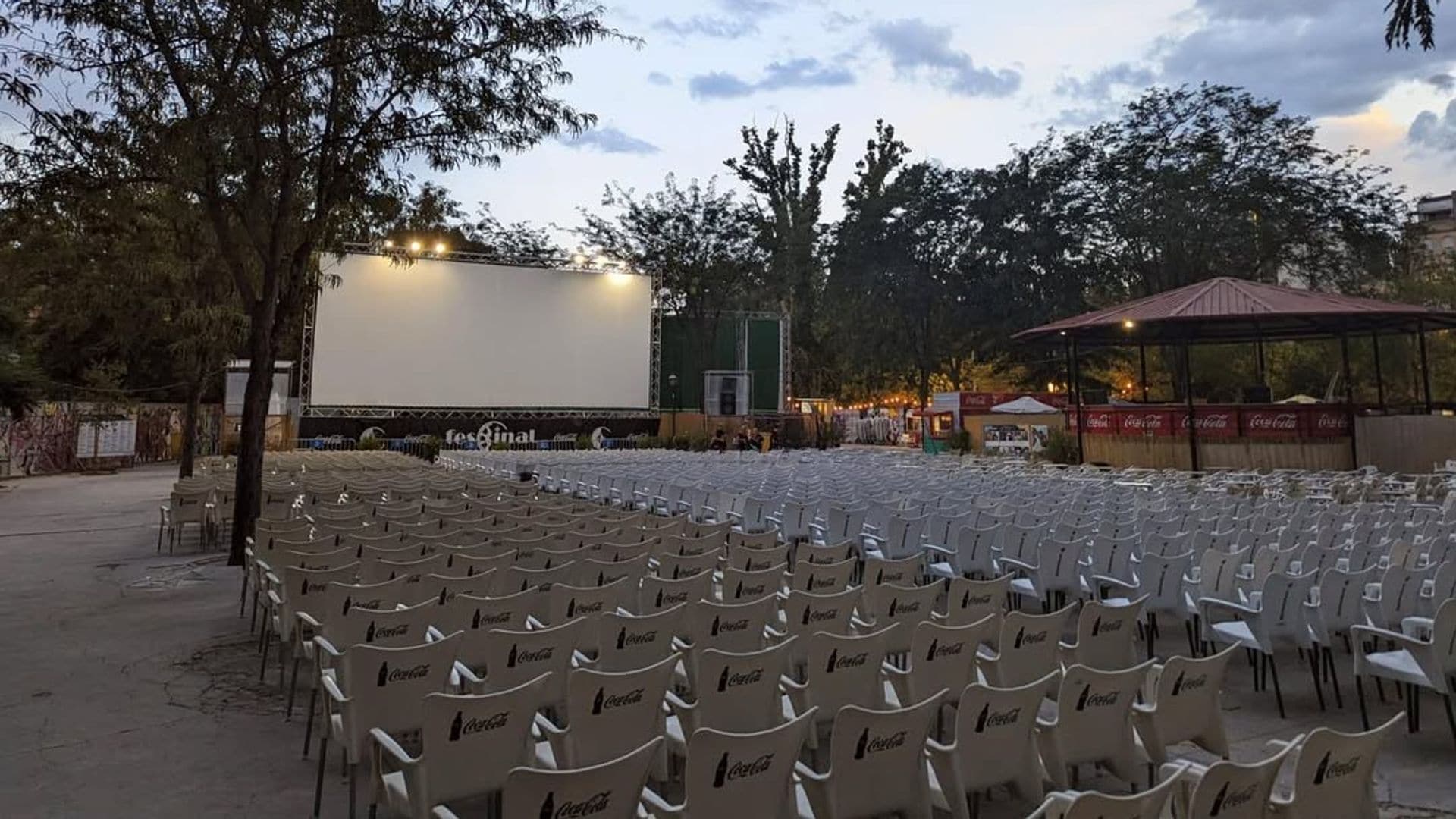 Cinema de verano en La Bombilla Park, Fescinal Madrid