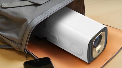 Aliexpress ofrece proyectores compactos para crear cine en casa.