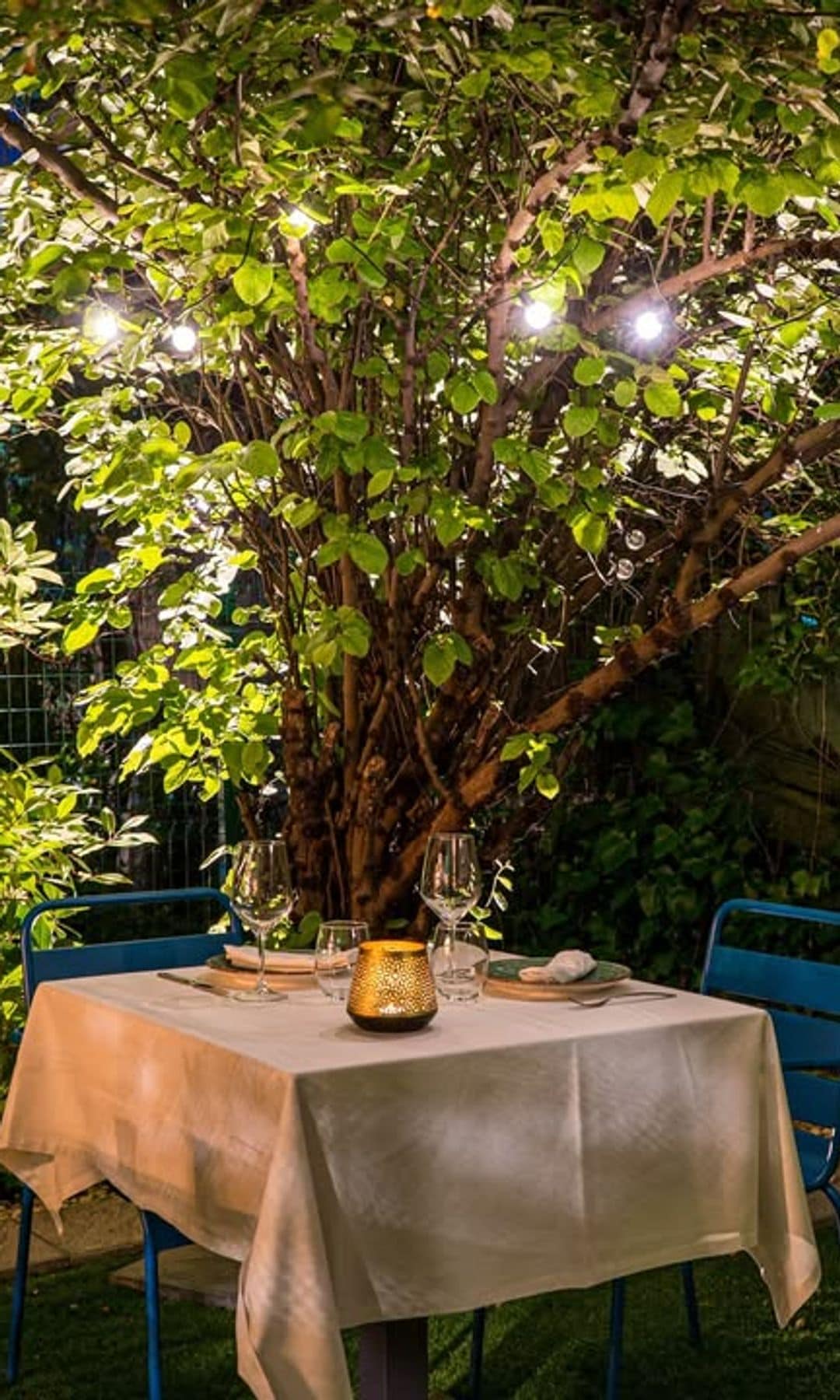 Mesa de mesa nocturna le Jardin d'Arturo Soria en Madrid