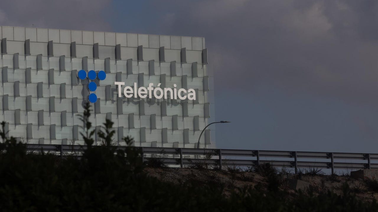 Telefónica se refuerza en Brasil con la adquisición de la totalidad de Fibrasil por 130 millones de euros