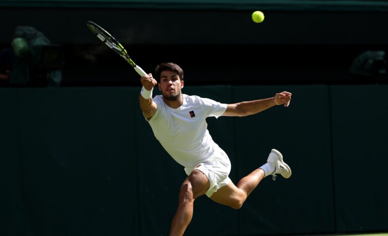 El poderío de Carlos Alcaraz con la derecha para meterse en la final de Wimbledon