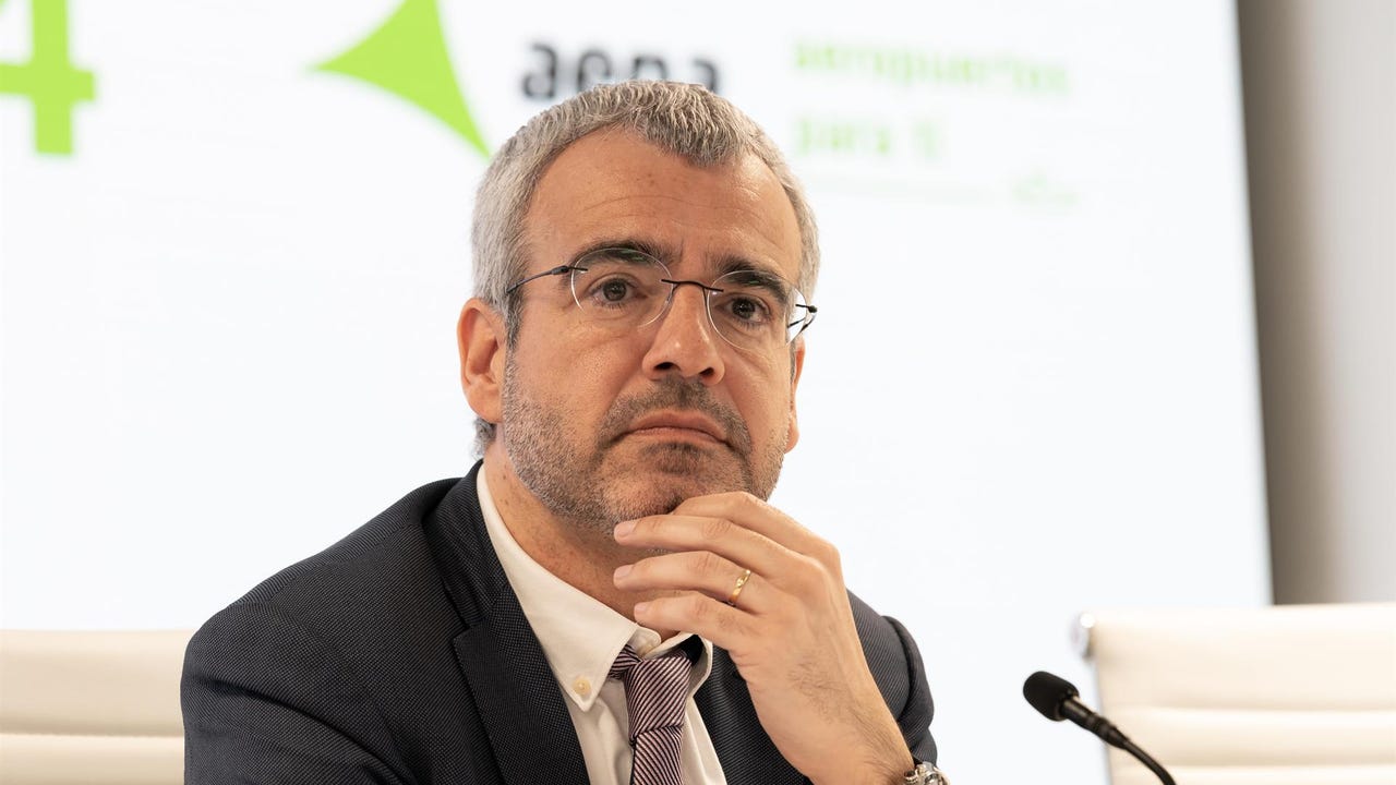 Competencia da luz verde a la subida del 6,5% de las tasas aeroportuarias de Aena para 2026