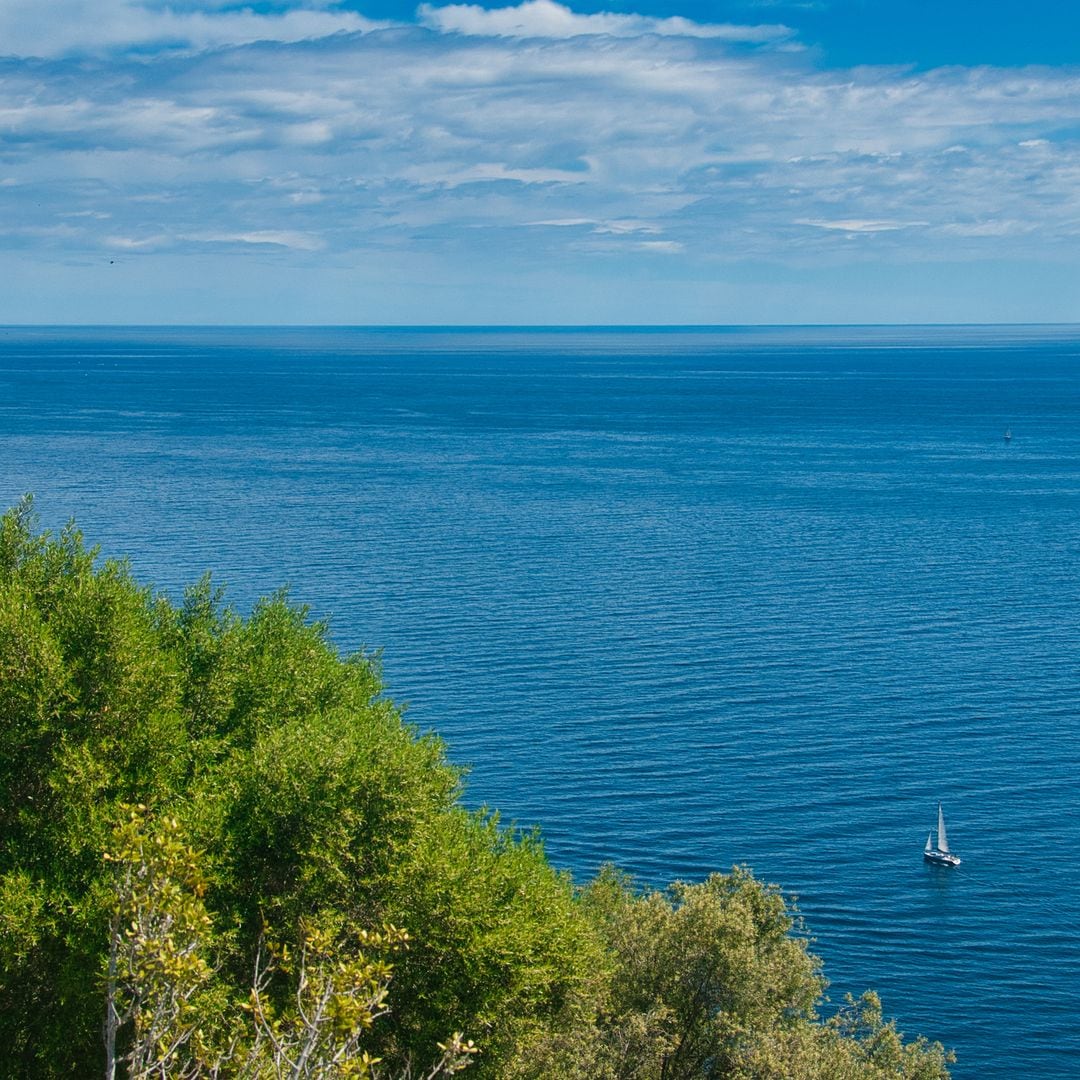 Mediterráneo visto desde la ciudad de Llafranc, en Costa Brava, Girona