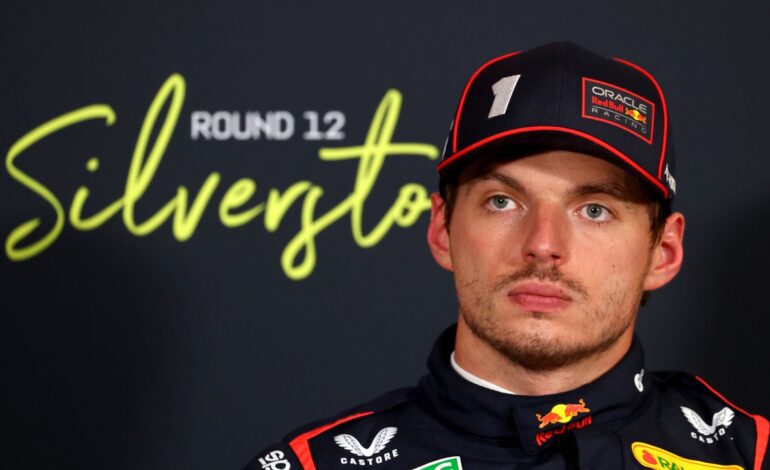 La advertencia de un campeón del mundo de F1 a Max Verstappen sobre dejar a Red Bull por Mercedes