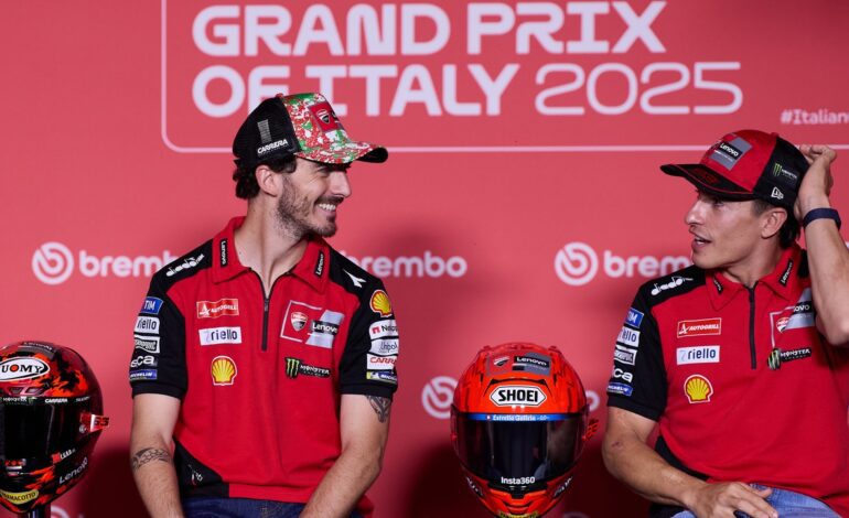 Un piloto del equipo de Rossi quiere ser compañero de Marc Márquez… olvidándose de Bagnaia