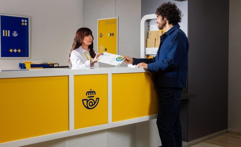 Los trabajadores de Correos, en alerta ante el posible cierre definitivo de oficinas