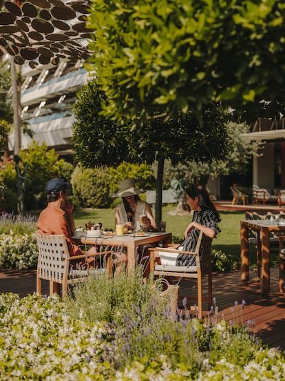 Desayuno en la terraza del Hotel Ibiza Gran.