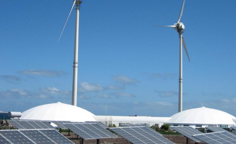 Los empresarios, la industria y las eléctricas presionan para que se apruebe el decreto anti apagón