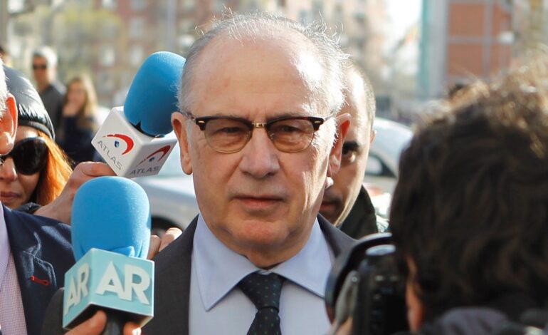 Rato recurre al juez para poder personarse y considera delictivo que Montoro accediera a sus datos fiscales