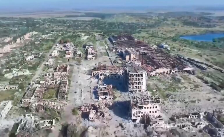Rusia dice haber completado la toma de la ciudad Chásiv Yar mientras Ucrania lo niega