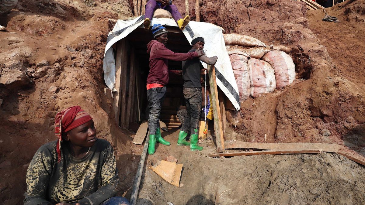 Al menos diez mineros muertos tras un derrumbe en República Democrática del Congo