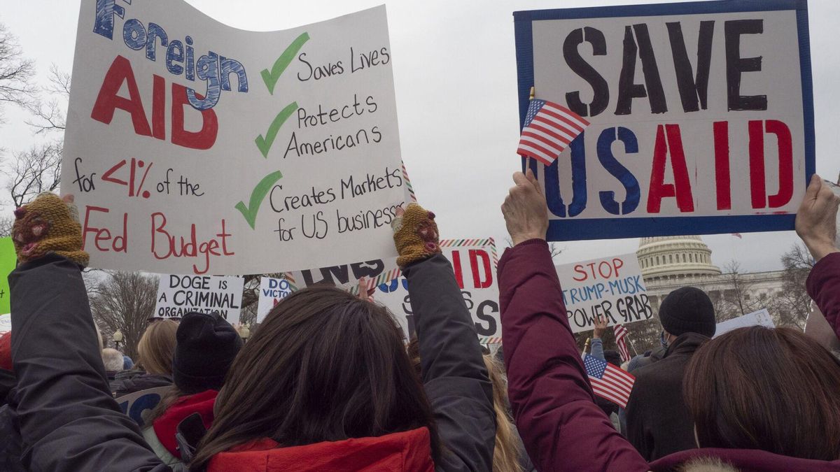 ESTADOS UNIDOS TRUMP | EEUU abandona la ayuda exterior y da margen para que Rusia y China ganen influencia en África y América Latina