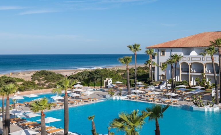 Hemos estado en este hotel frente al mar en Cádiz y esta ha sido nuestra experiencia